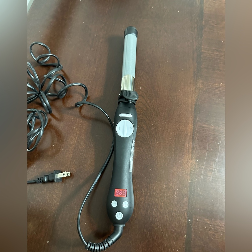 Beachwaver Rotating Curling Iron 1”